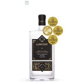 Lunczer Prémium Fekete Berkenye Pálinka 44% 0,35l